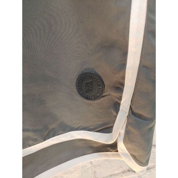 Indigenous Freedom Mens Size Medium Grey/White/Mint Swim Shorts. - Picture 4 of 5